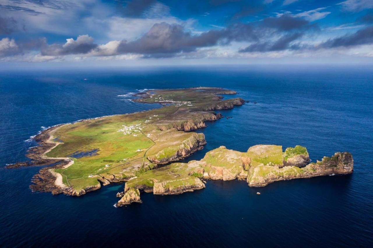 Ostan Oilean Thorai Tory Island Hotel West Town  外观 照片