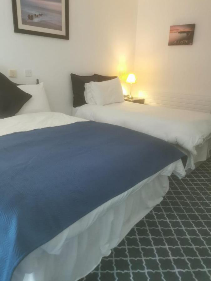 Ostan Oilean Thorai Tory Island Hotel West Town  外观 照片